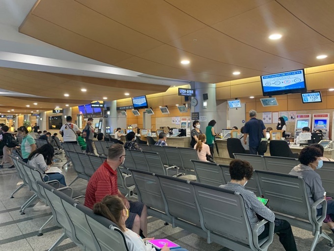 사진설명: 세브란스병원 본관 외래 3층.